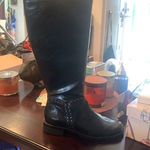 Women’s Boots 👢